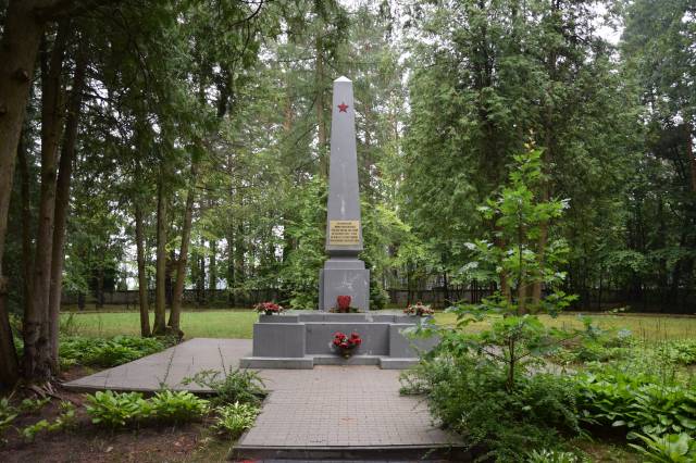 Sovietų karių kapinės